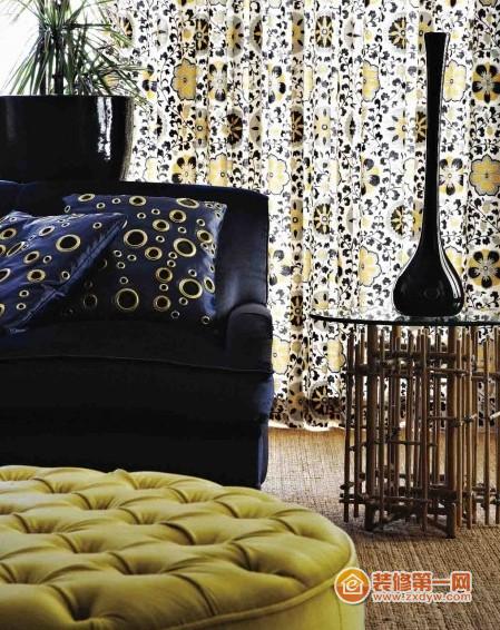 林州装一网 空间魔术秀 不同材料的艺术叠加法